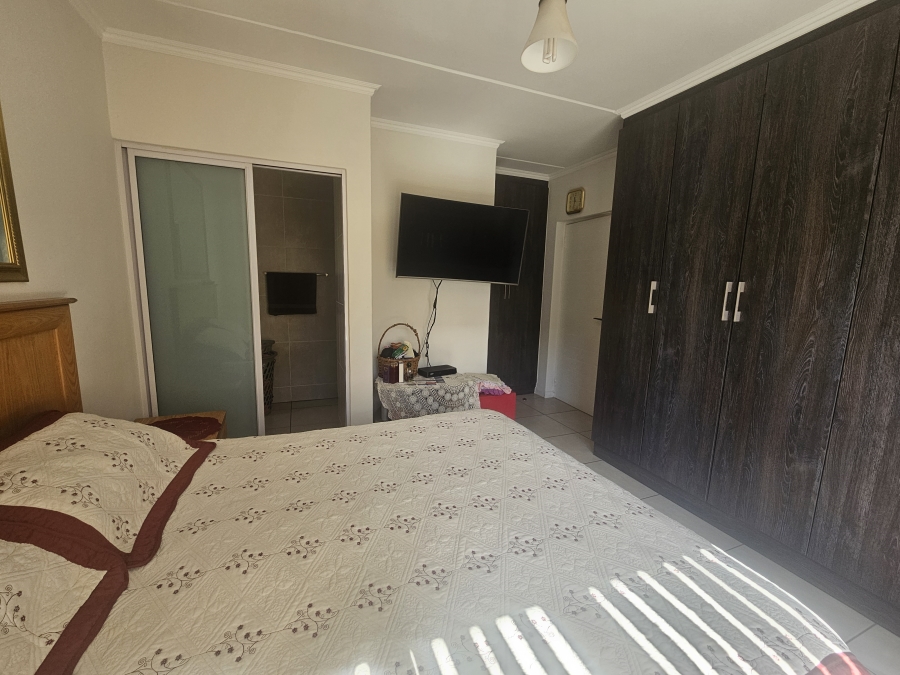 3 Bedroom Property for Sale in Modderfontein Gauteng