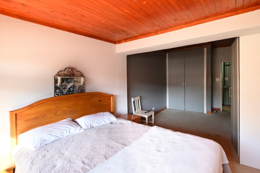 4 Bedroom Property for Sale in Ninapark Gauteng