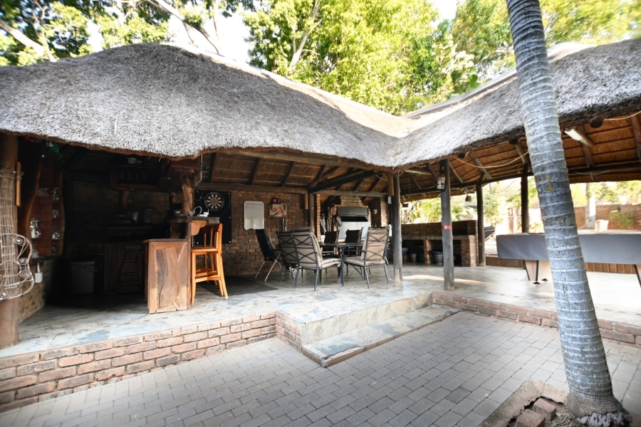 4 Bedroom Property for Sale in Ninapark Gauteng