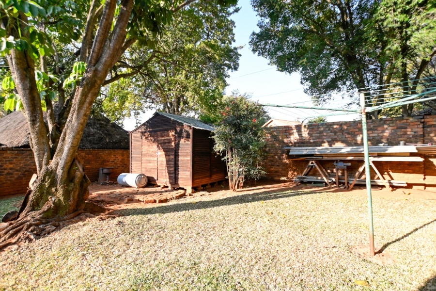 4 Bedroom Property for Sale in Ninapark Gauteng