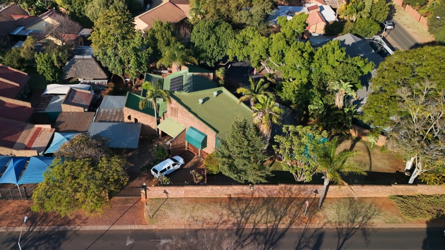 4 Bedroom Property for Sale in Ninapark Gauteng