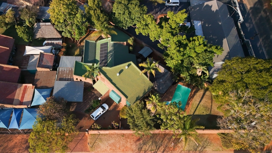 4 Bedroom Property for Sale in Ninapark Gauteng