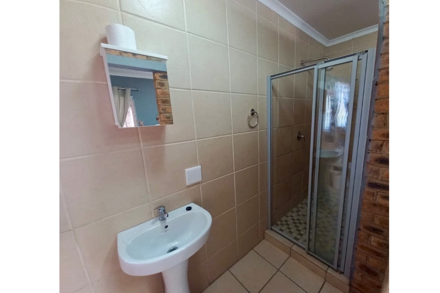 To Let 1 Bedroom Property for Rent in Vanderbijlpark SE 1 Gauteng