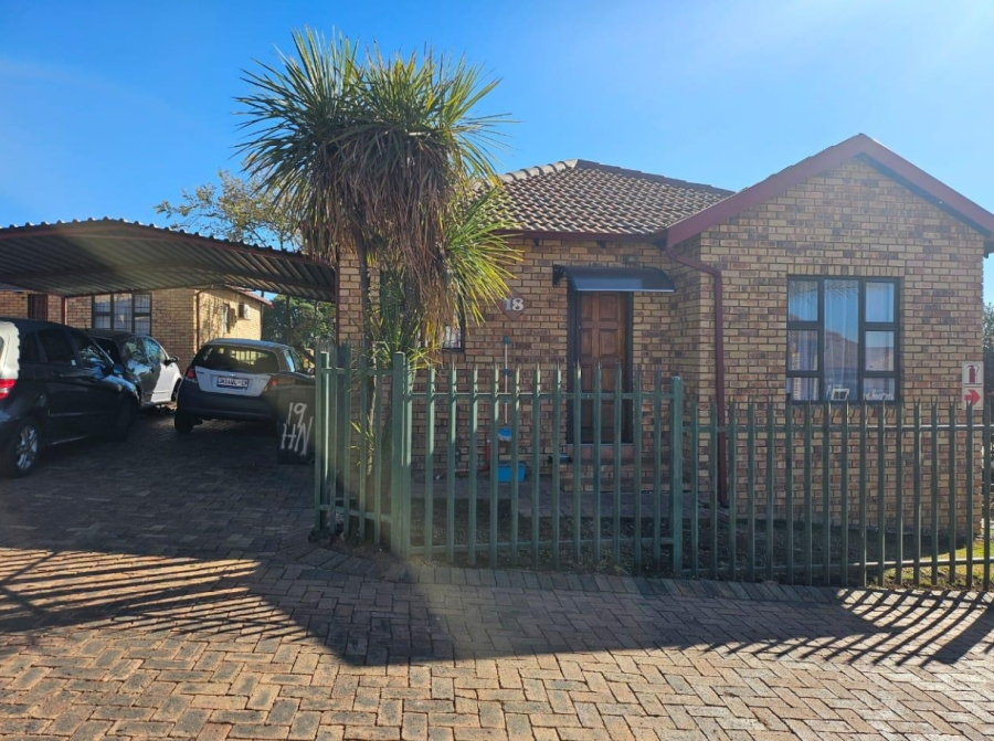 2 Bedroom Property for Sale in South Crest Gauteng