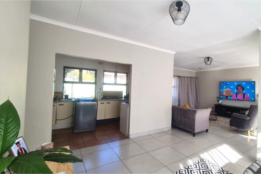 3 Bedroom Property for Sale in Strubensvallei Gauteng