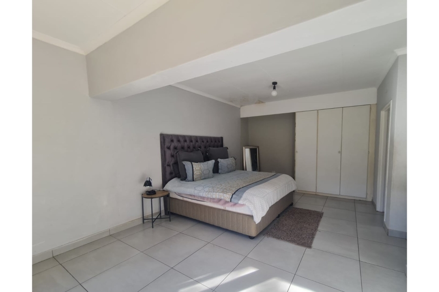 3 Bedroom Property for Sale in Strubensvallei Gauteng