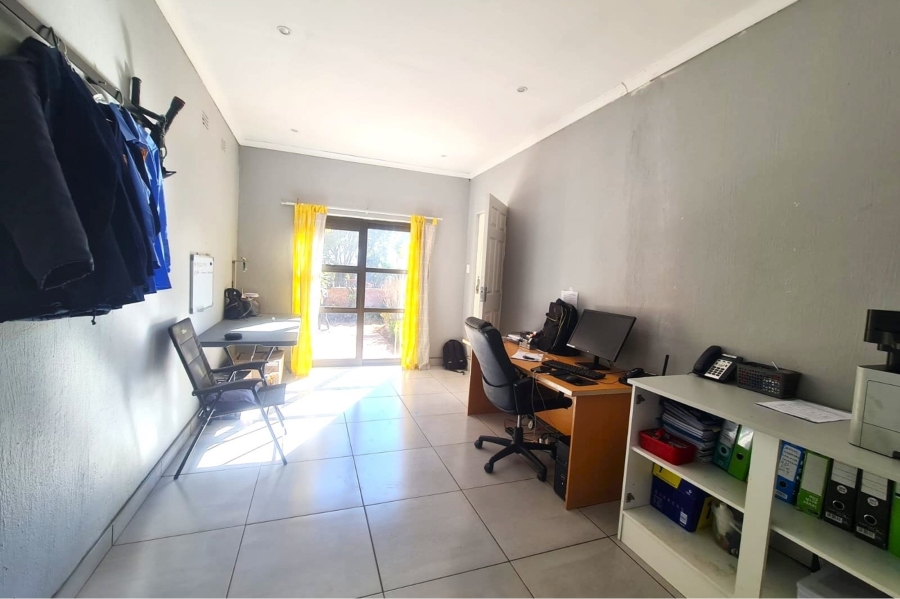 3 Bedroom Property for Sale in Strubensvallei Gauteng