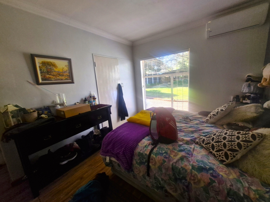 6 Bedroom Property for Sale in Elardus Park Gauteng