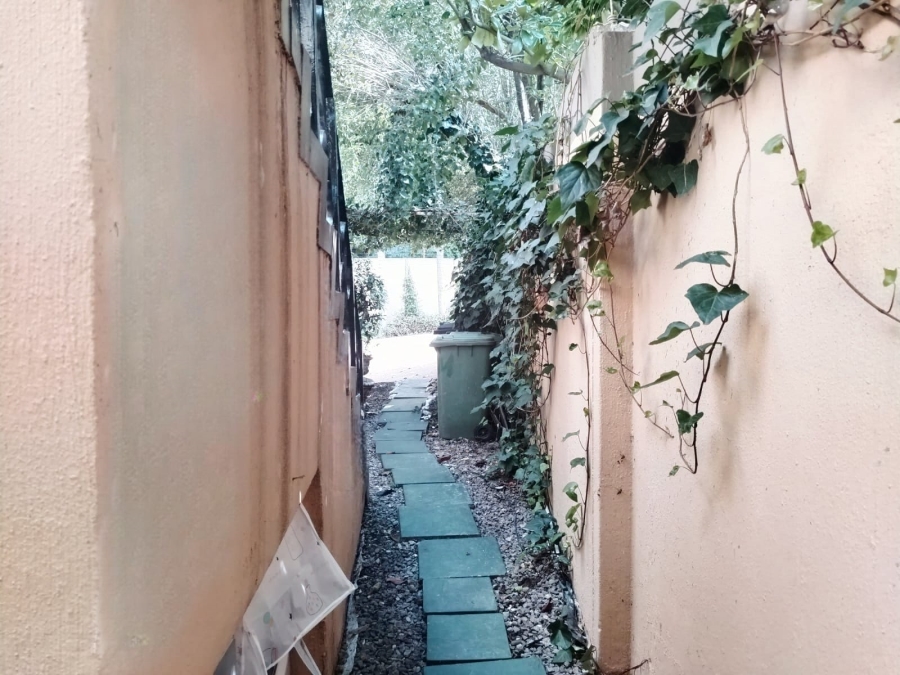 To Let 1 Bedroom Property for Rent in Morningside Gauteng