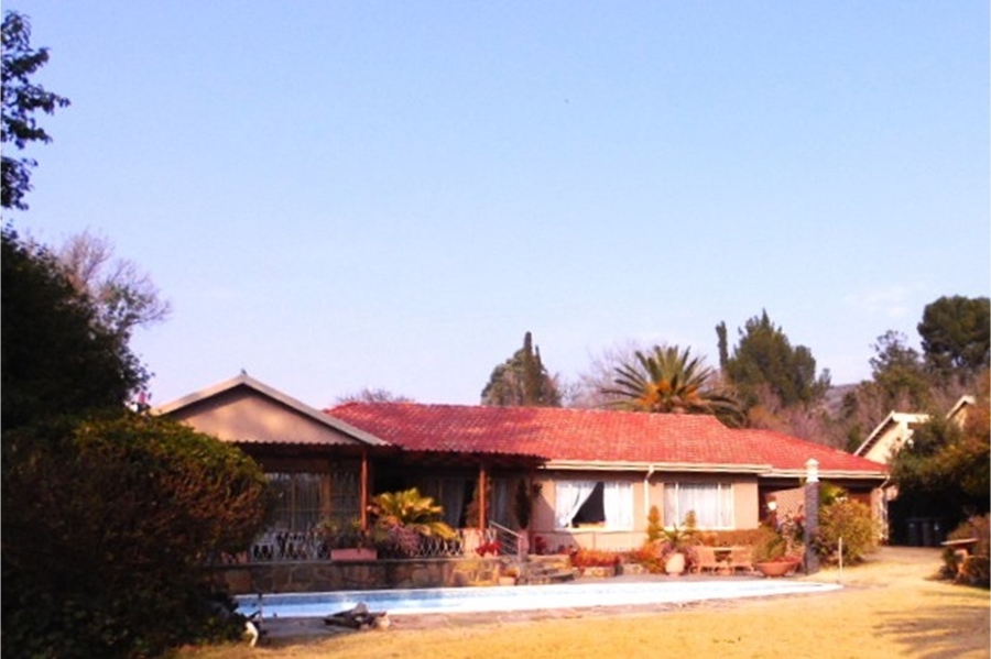 4 Bedroom Property for Sale in Mondeor Gauteng