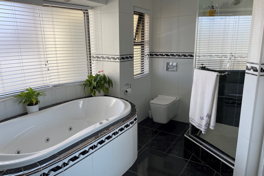 4 Bedroom Property for Sale in Clearwater Flyfishing Estate Gauteng