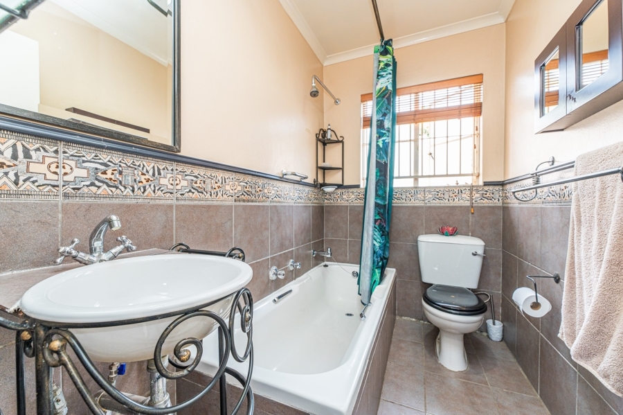 3 Bedroom Property for Sale in Ferndale Gauteng