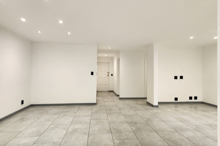 3 Bedroom Property for Sale in Strathavon Gauteng
