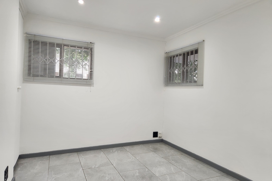 3 Bedroom Property for Sale in Strathavon Gauteng