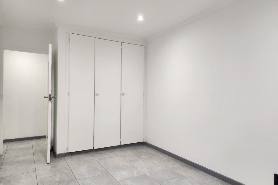 3 Bedroom Property for Sale in Strathavon Gauteng