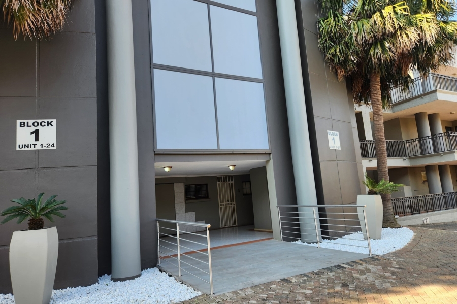 3 Bedroom Property for Sale in Strathavon Gauteng