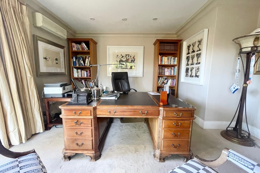 4 Bedroom Property for Sale in Atholl Gauteng