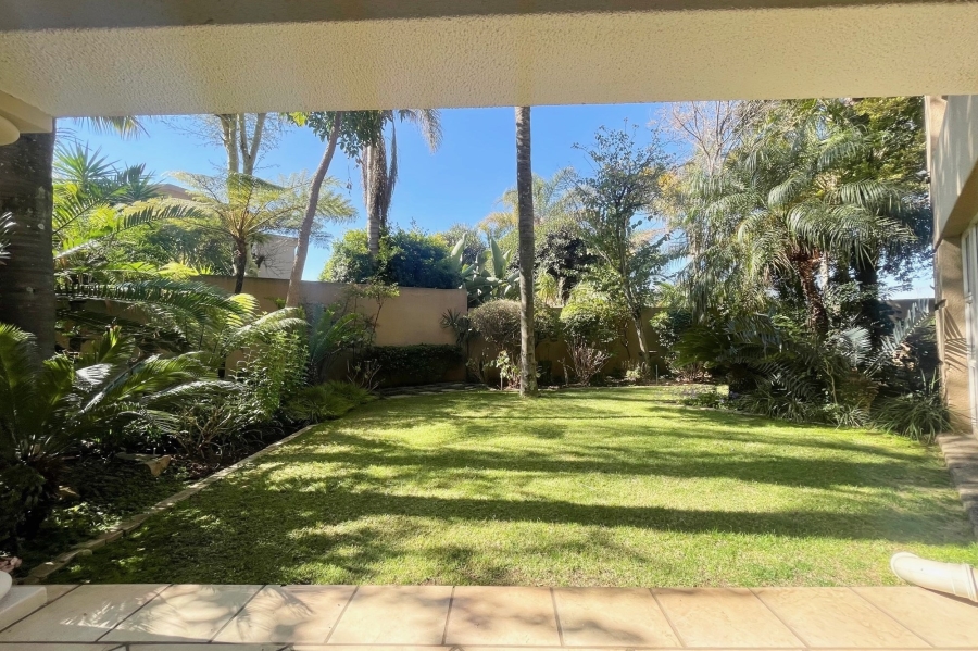 4 Bedroom Property for Sale in Atholl Gauteng