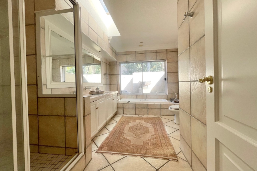4 Bedroom Property for Sale in Atholl Gauteng