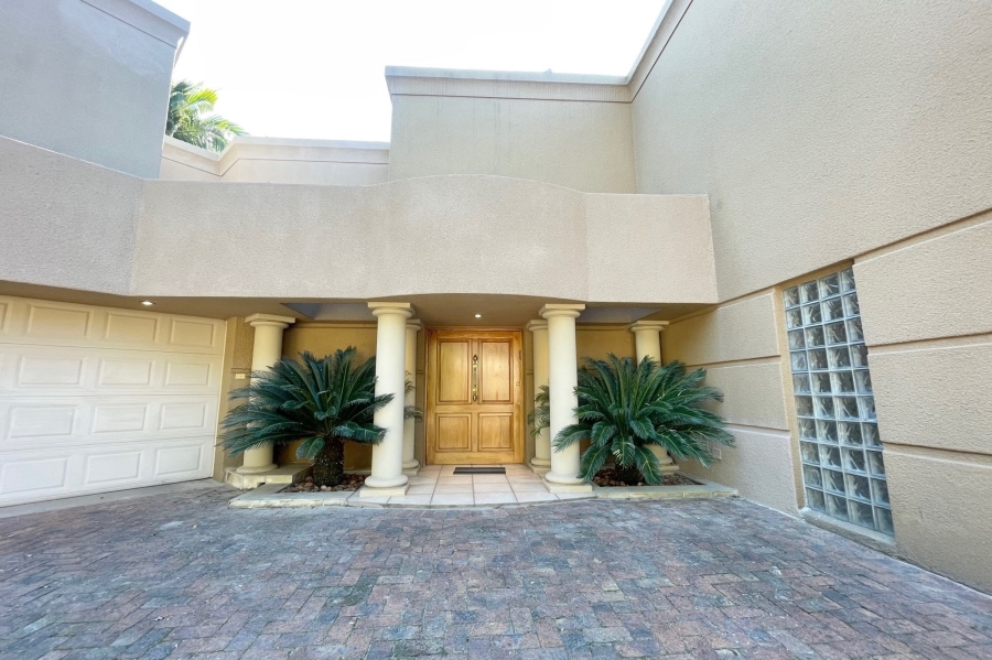 4 Bedroom Property for Sale in Atholl Gauteng