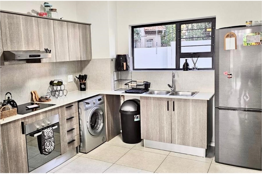 To Let 2 Bedroom Property for Rent in North Riding Gauteng
