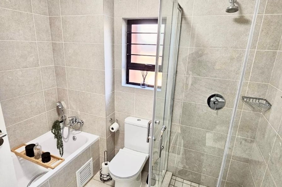 To Let 2 Bedroom Property for Rent in North Riding Gauteng