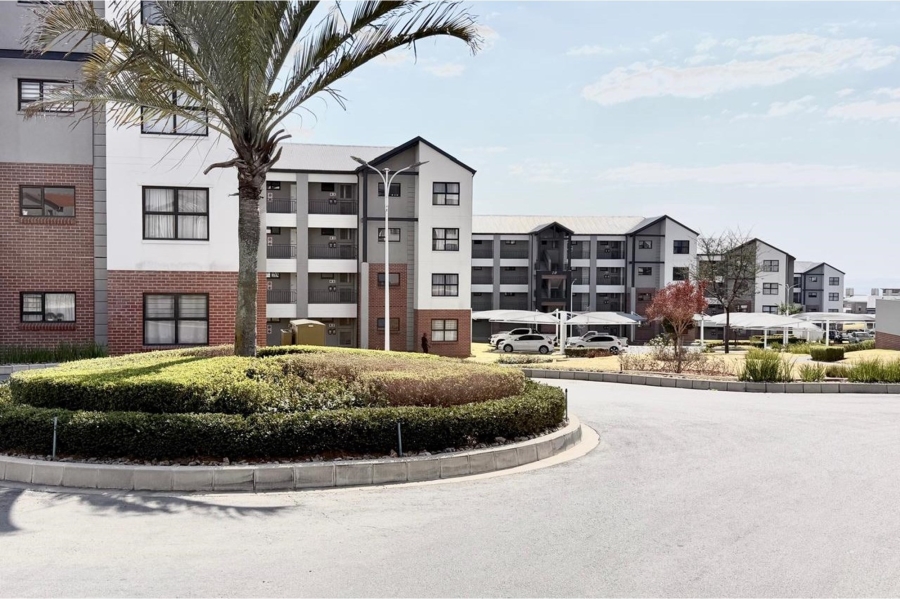 To Let 2 Bedroom Property for Rent in North Riding Gauteng