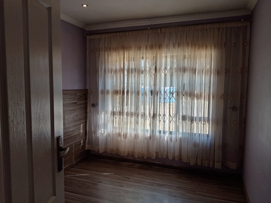 3 Bedroom Property for Sale in Mindalore Gauteng