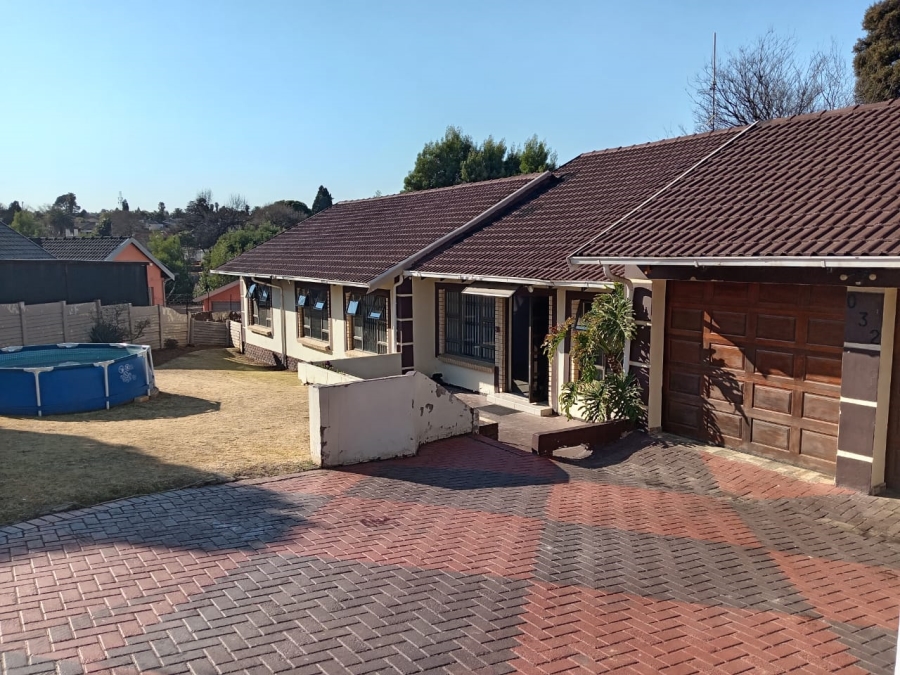 3 Bedroom Property for Sale in Mindalore Gauteng