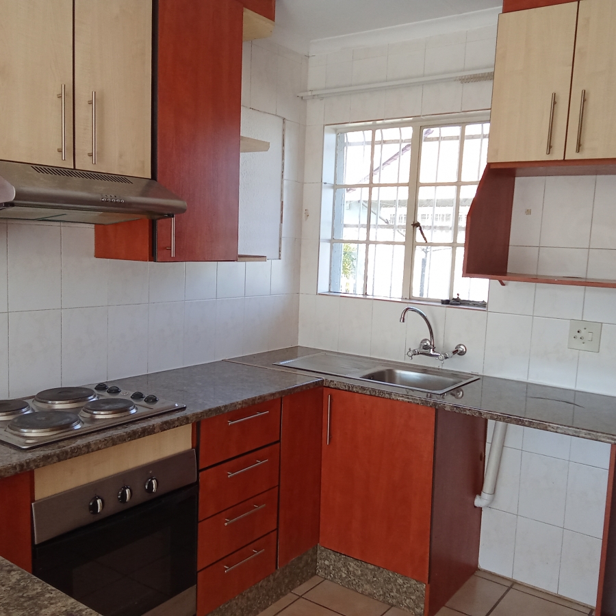 3 Bedroom Property for Sale in Roodepoort West Gauteng
