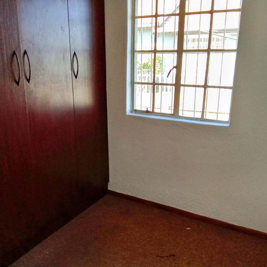 3 Bedroom Property for Sale in Roodepoort West Gauteng