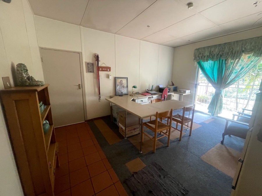 4 Bedroom Property for Sale in Drumblade A H Gauteng
