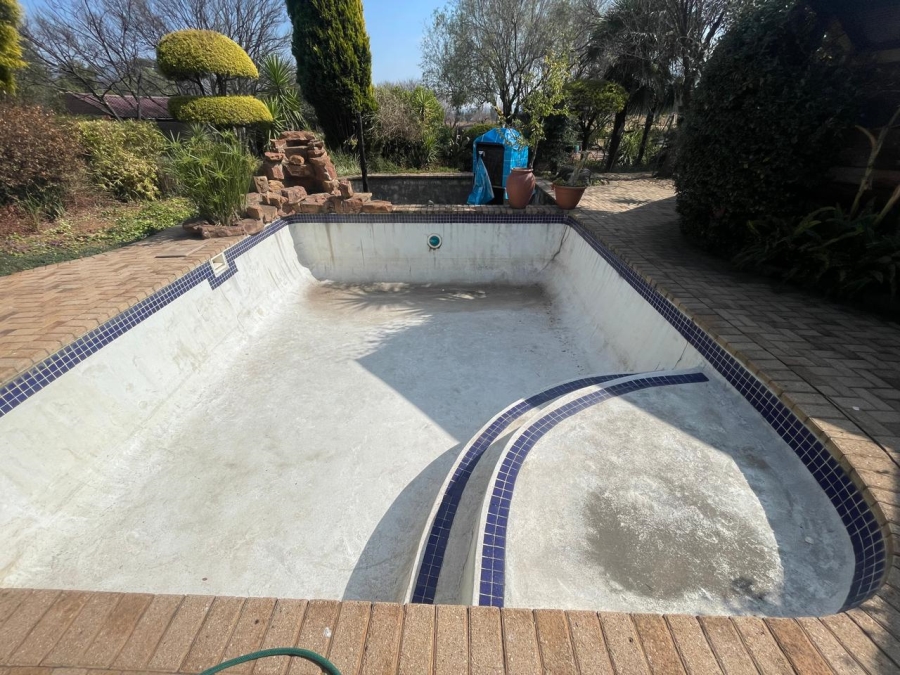 4 Bedroom Property for Sale in Drumblade A H Gauteng