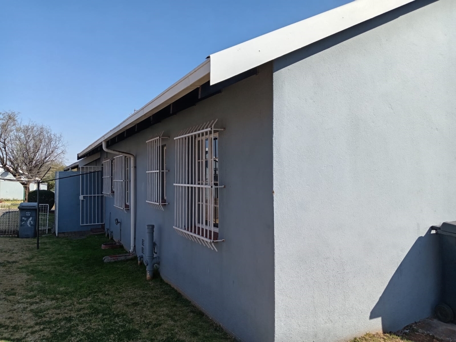 3 Bedroom Property for Sale in Roodepoort West Gauteng