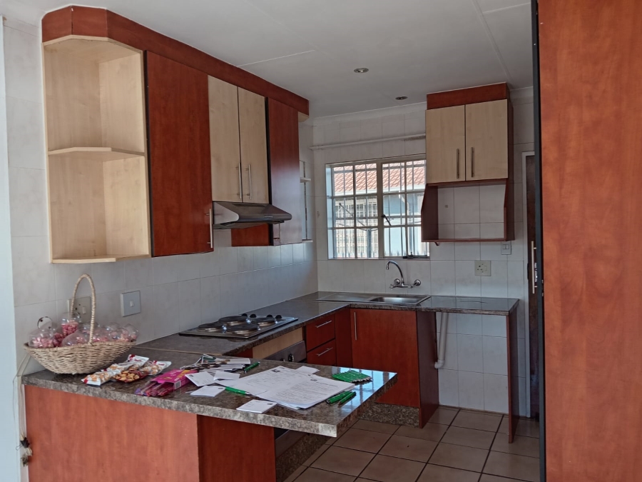 3 Bedroom Property for Sale in Roodepoort West Gauteng