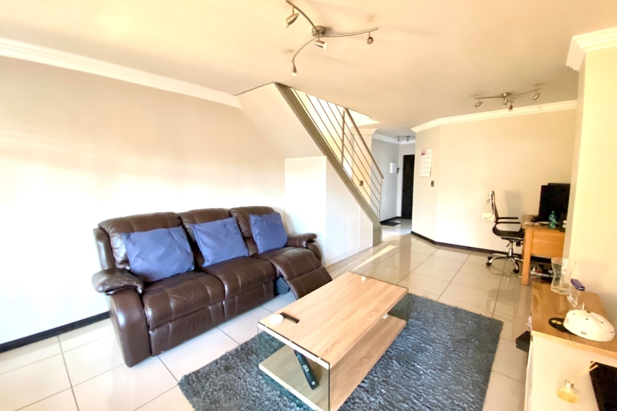 1 Bedroom Property for Sale in Morningside Hills Gauteng