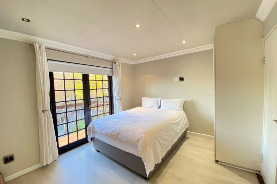 1 Bedroom Property for Sale in Morningside Hills Gauteng