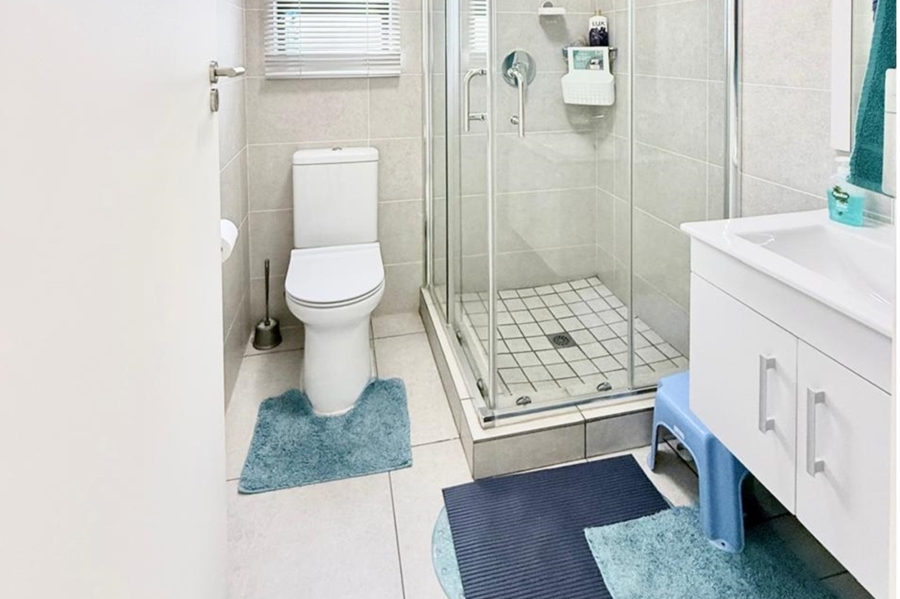 2 Bedroom Property for Sale in North Riding Gauteng