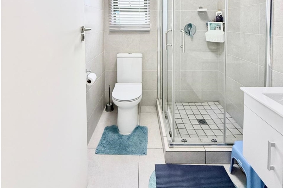 2 Bedroom Property for Sale in North Riding Gauteng