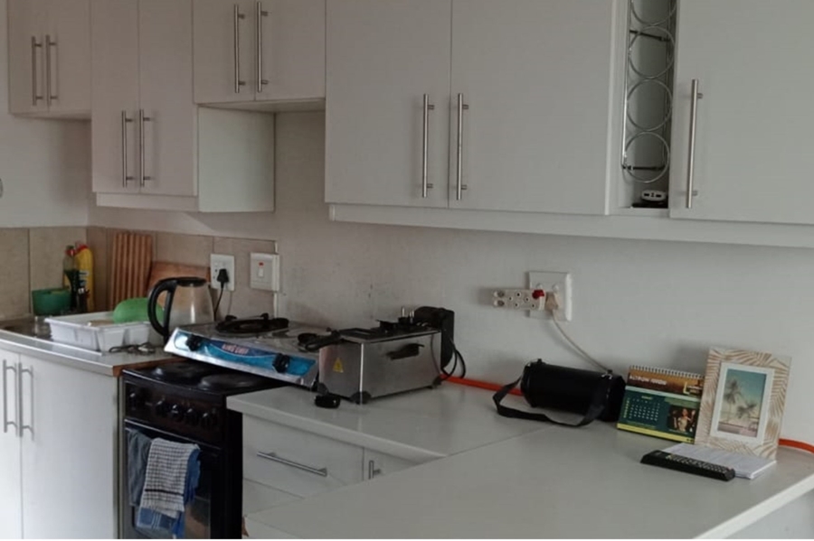 To Let 2 Bedroom Property for Rent in Witfield Gauteng