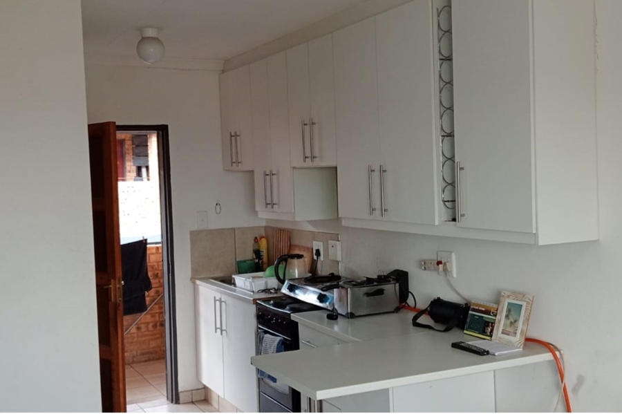 To Let 2 Bedroom Property for Rent in Witfield Gauteng