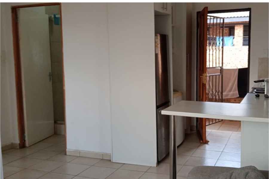 To Let 2 Bedroom Property for Rent in Witfield Gauteng