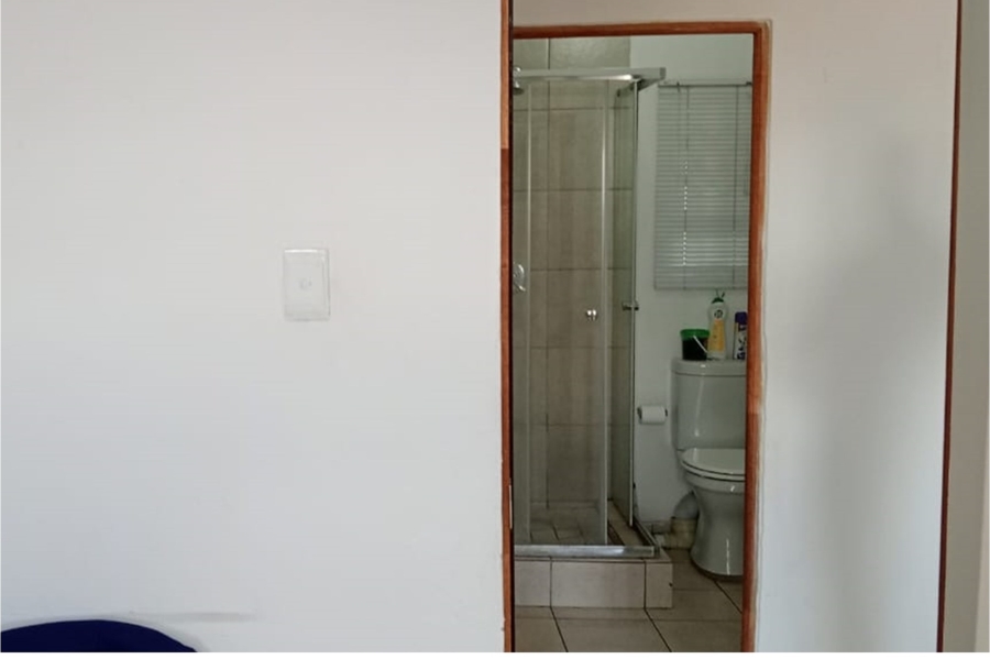 To Let 2 Bedroom Property for Rent in Witfield Gauteng