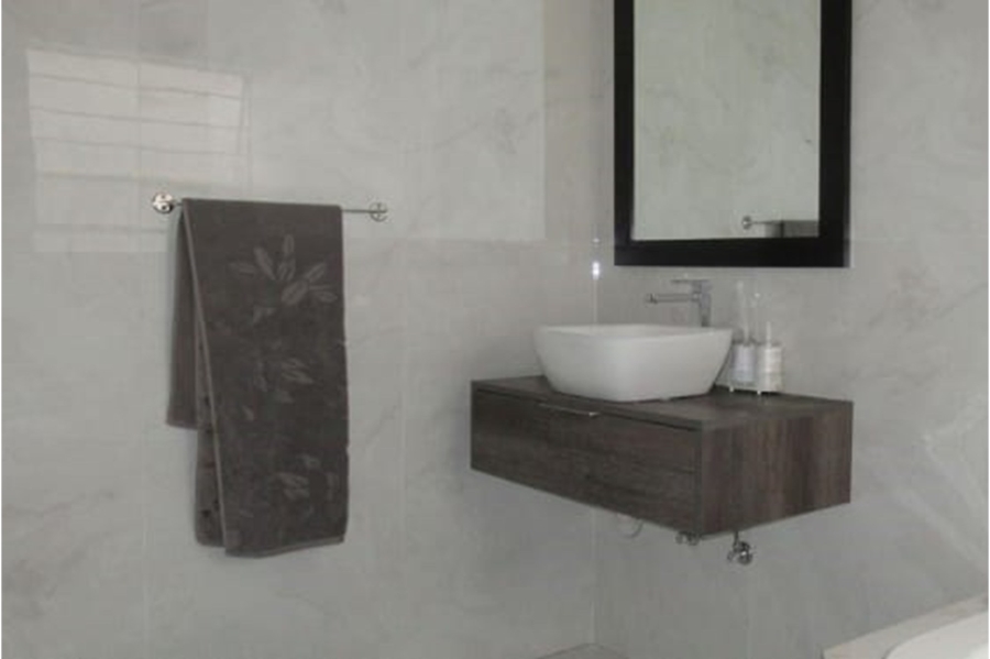 5 Bedroom Property for Sale in Kloofendal Gauteng