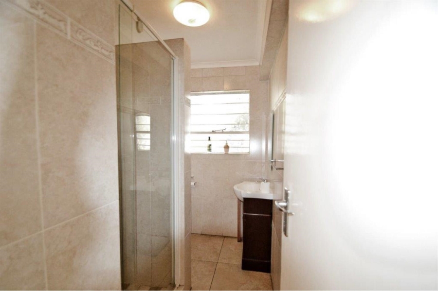 To Let 3 Bedroom Property for Rent in Morningside Gauteng