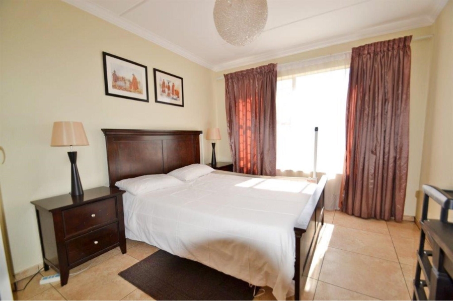 To Let 3 Bedroom Property for Rent in Morningside Gauteng