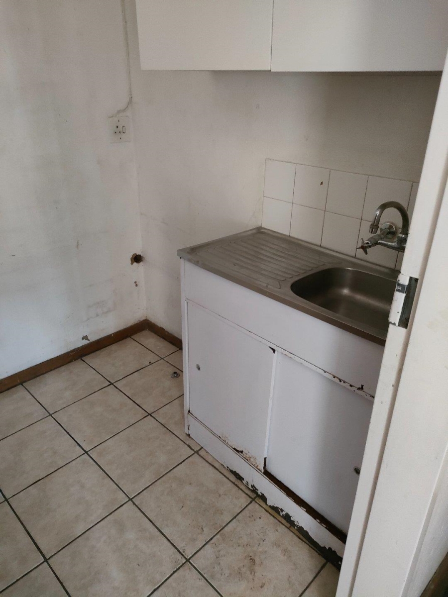 To Let commercial Property for Rent in Strijdom Park Gauteng