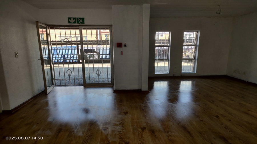 Commercial Property for Sale in Strijdom Park Gauteng