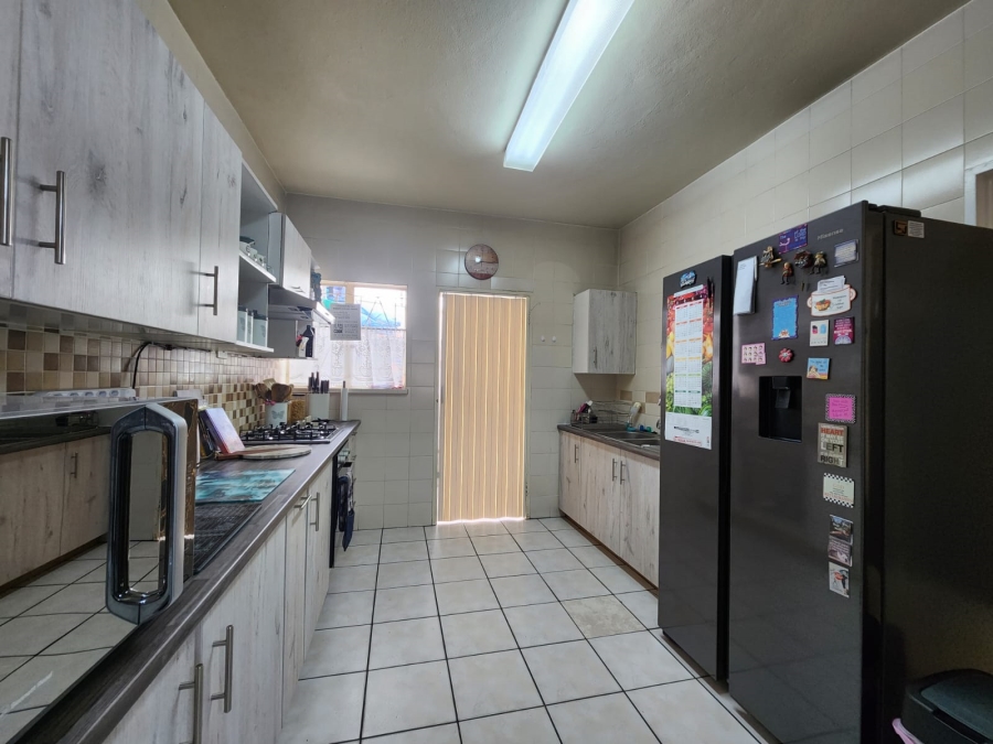 2 Bedroom Property for Sale in Three Rivers Gauteng