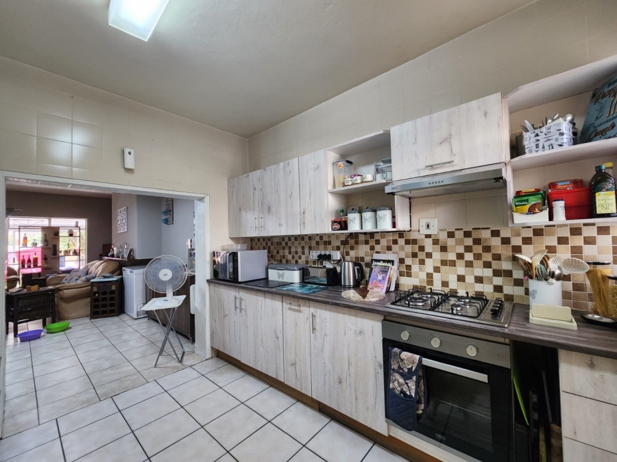 2 Bedroom Property for Sale in Three Rivers Gauteng